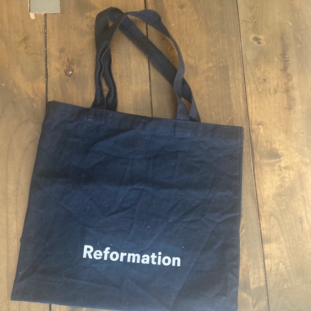 Reformation spell‎ out black bag
